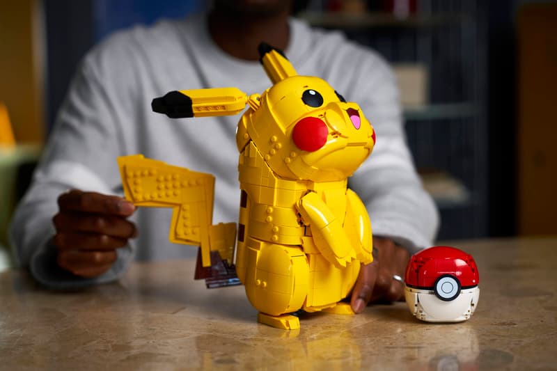 LEGO Pokémon Pikachu and Poké Ball