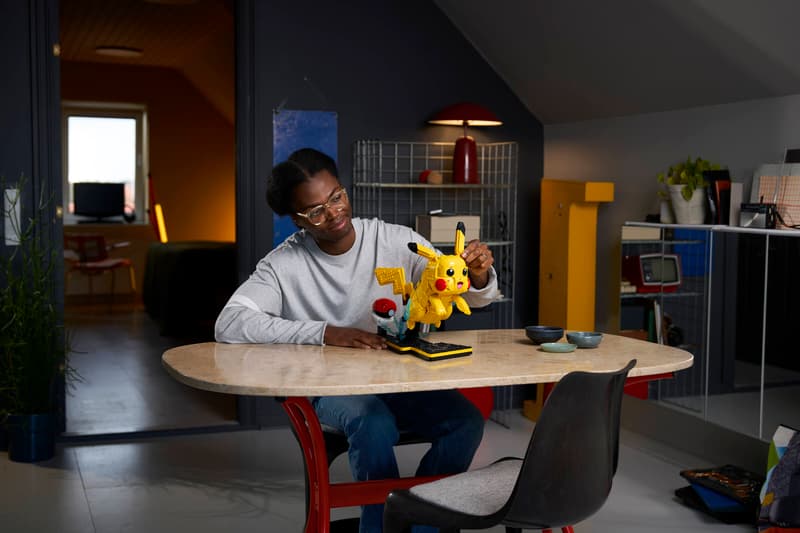 LEGO Pokémon Pikachu and Poké Ball
